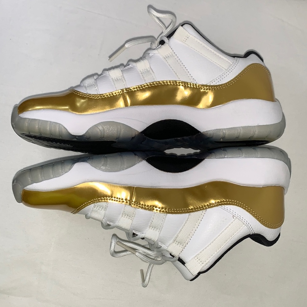 Nike Air Jordan 11 Low Retro Closing Ceremony Shoes - Picture 5 of 15